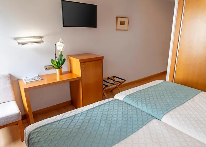 Faranda Marsol Candas, Ascend Collection