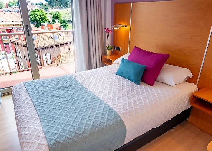 Faranda Marsol Candas, Ascend Collection