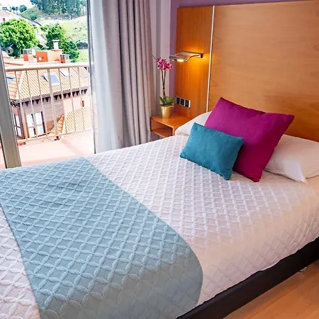 Faranda Marsol Candas, Ascend Collection